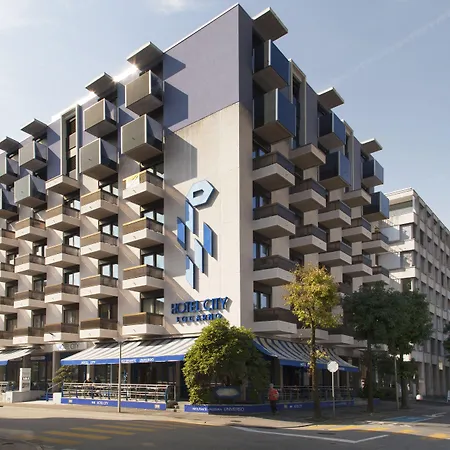 فندق Hotel City Locarno لوكارنو