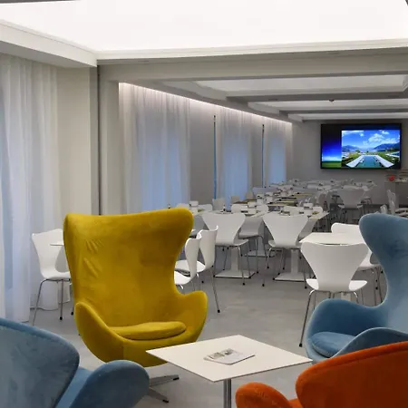 Hotel City Locarno Отель 3*