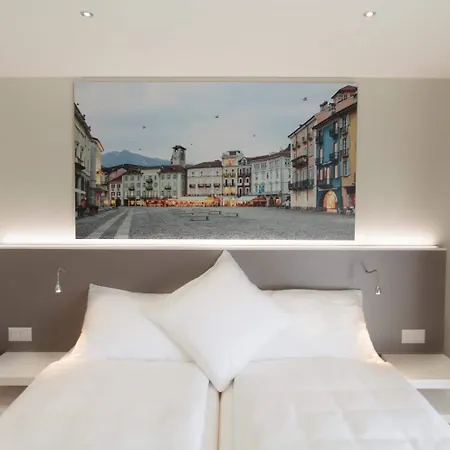 Hotel City Locarno 3* لوكارنو