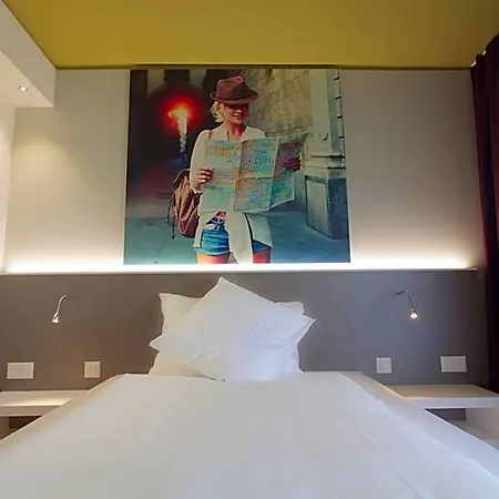 Отель Hotel City Locarno