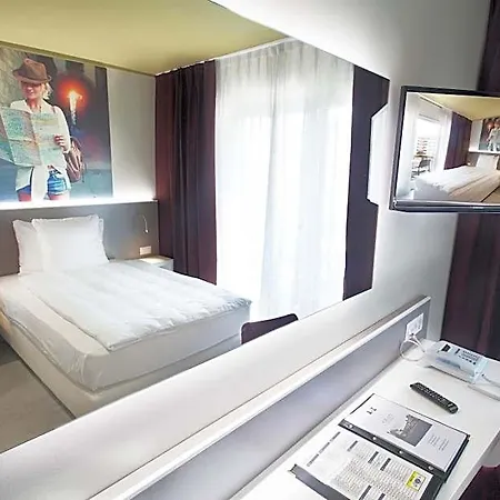 Hotel City Locarno Отель 3*