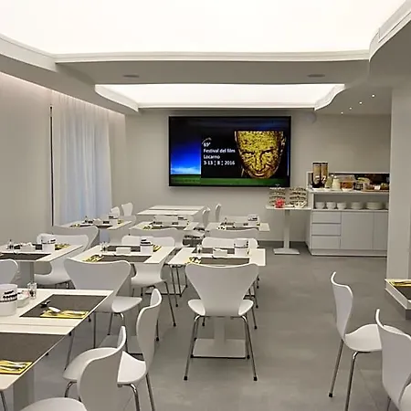 Hotel City Locarno Отель 3*