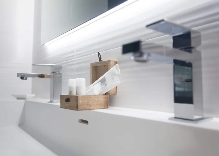 Hotel Hotel City Locarno 3*