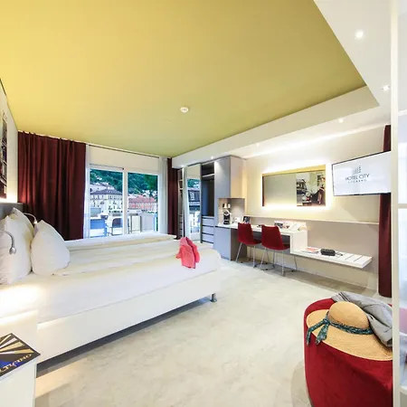 Hotel City Locarno מלון לוקרנו