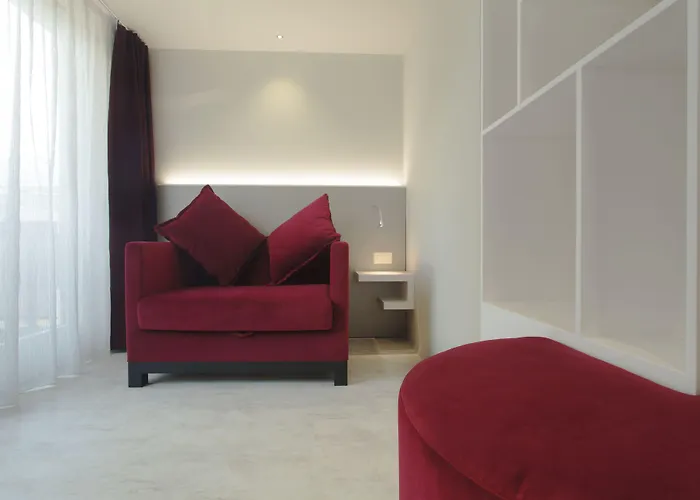 فندق Hotel City Locarno