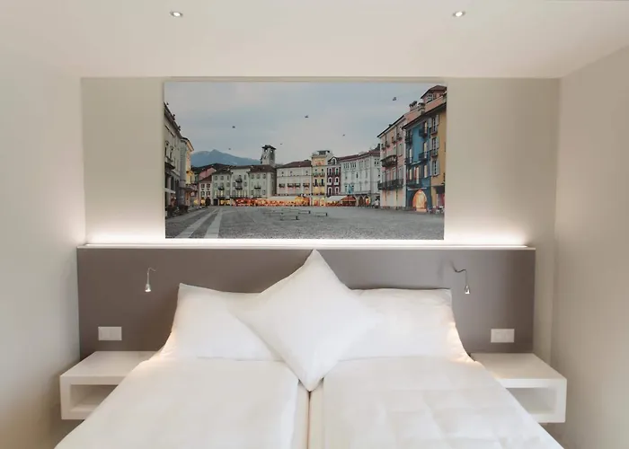 Hotel City Locarno 3* لوكارنو